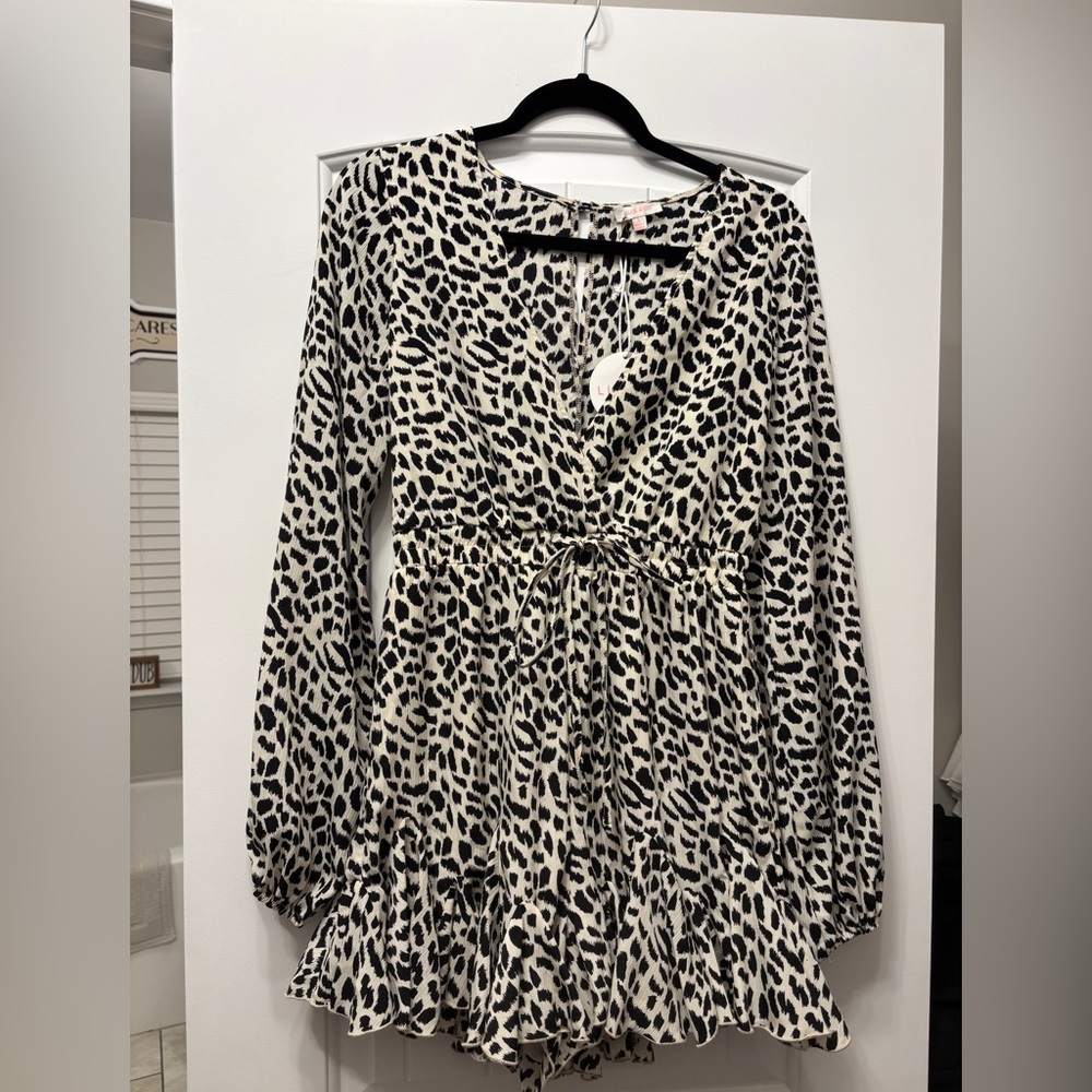 Leopard Print Long Sleeve Romper NWT